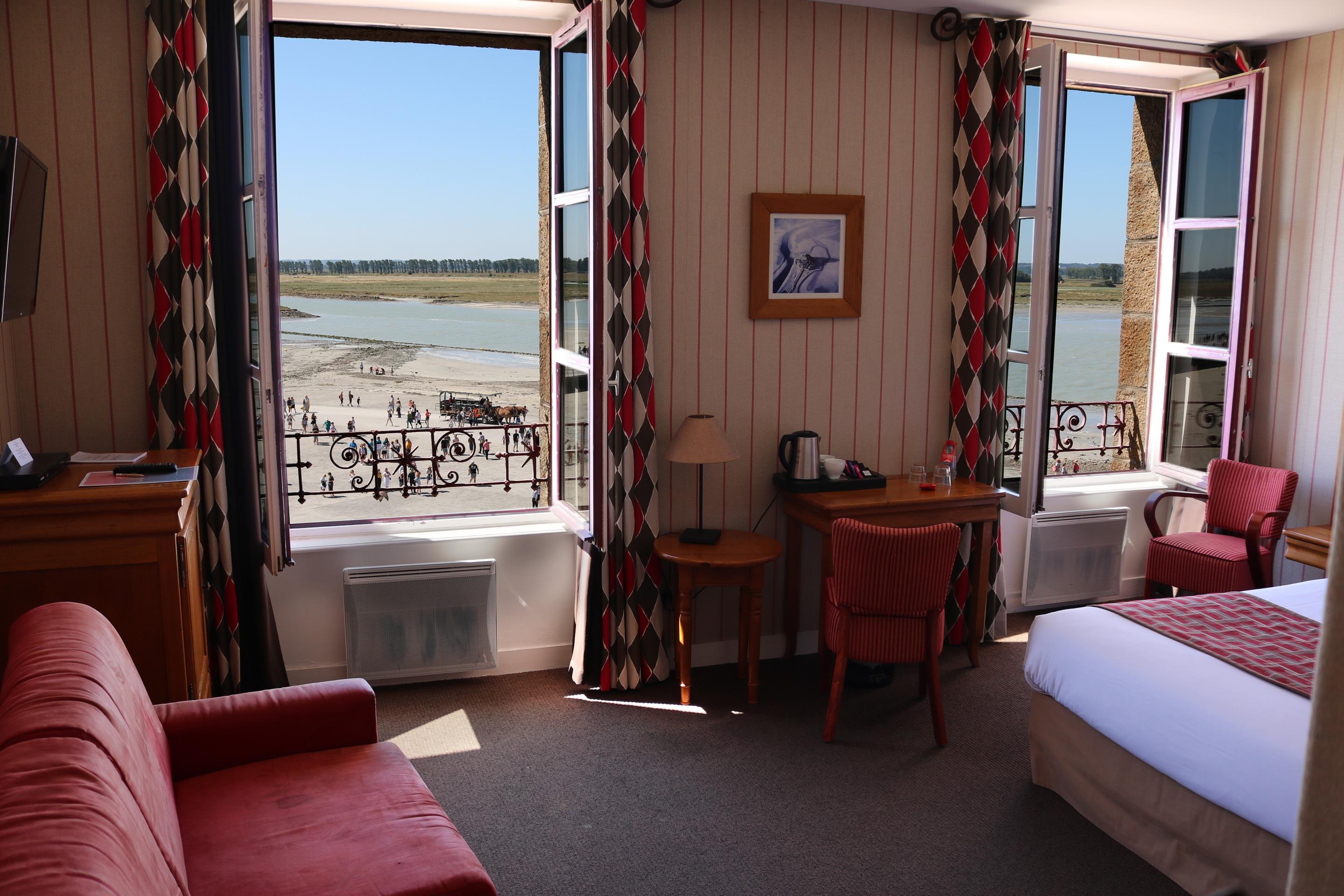 Hotel La Mere Poulard Mont St. Michel
