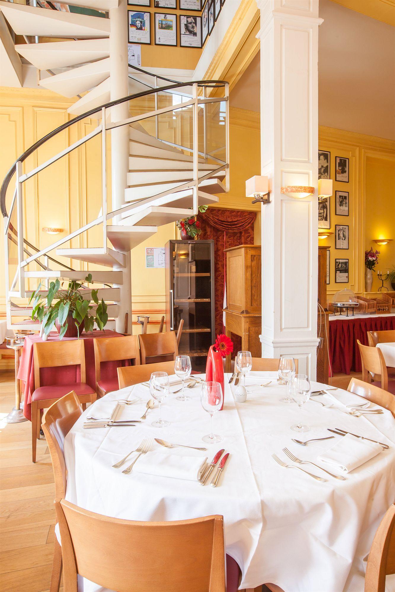 La Mere Poulard Hotel 3*
